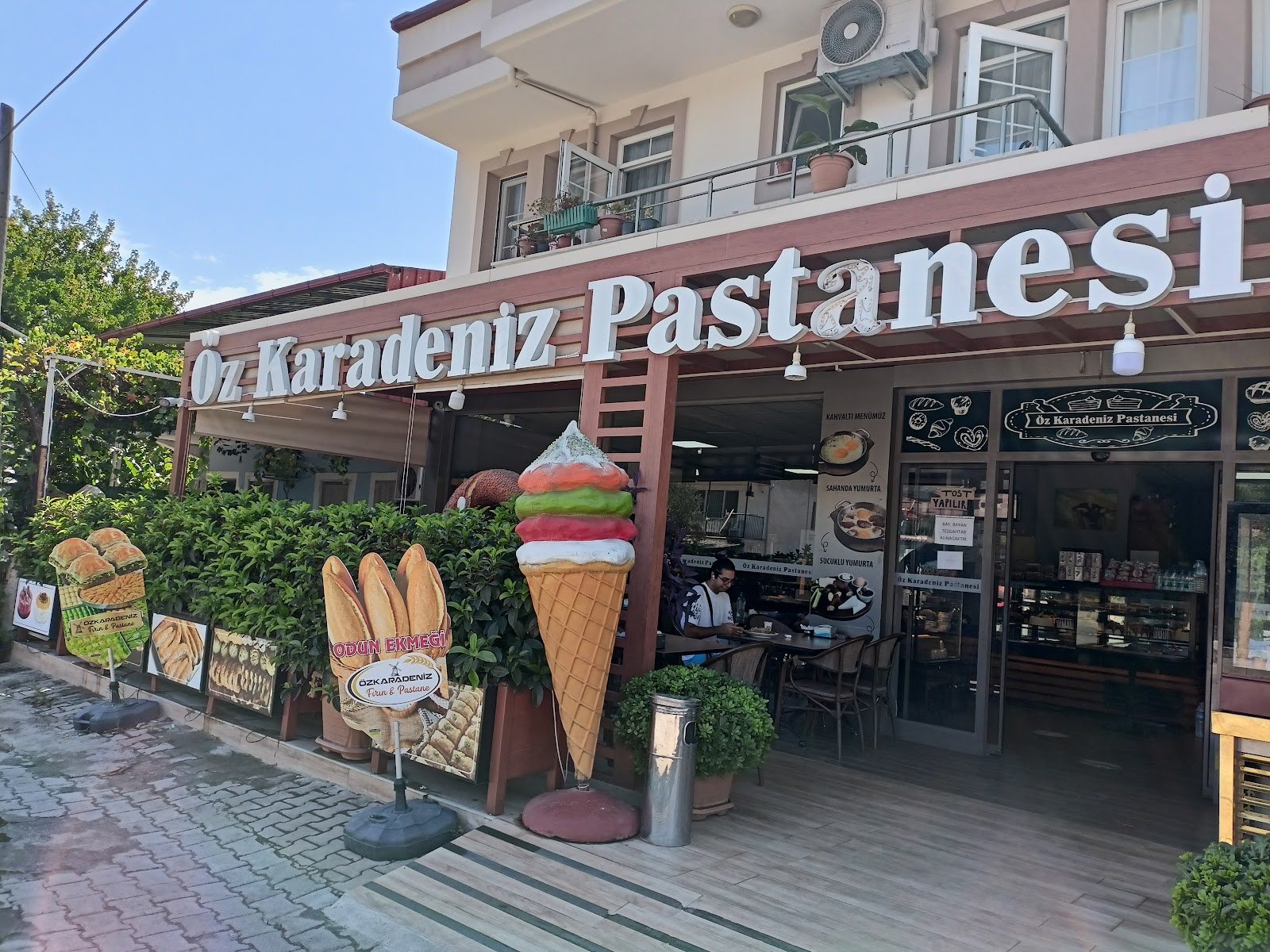 Öz Karadeniz Pastanesi