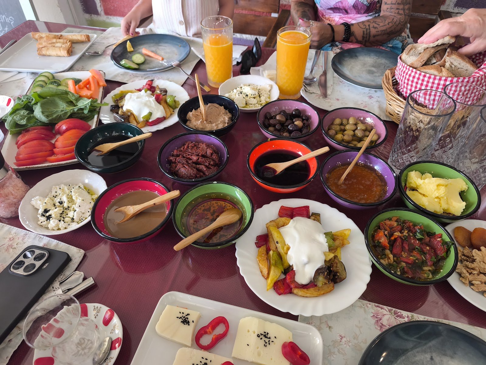 Kahve Altı Geleneksel Türk Yemekleri