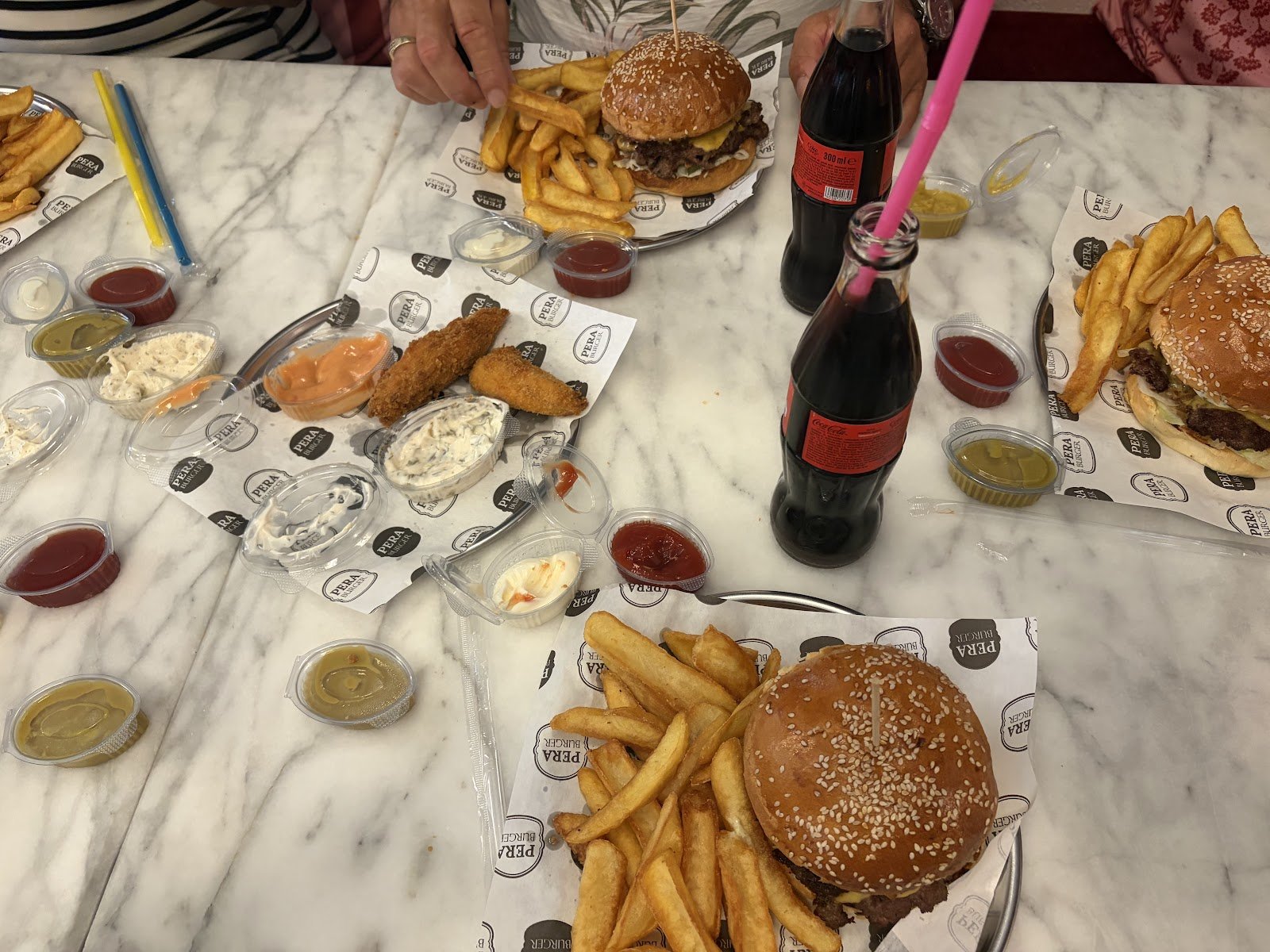 Pera Burger