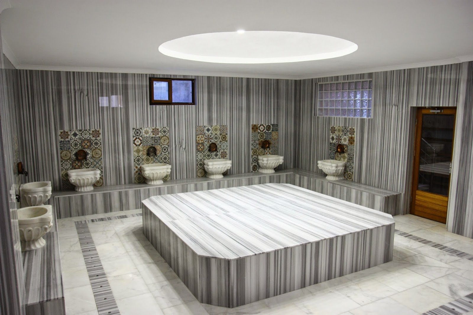 Cleopatra Hamamı (Sunken Bath)